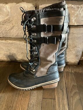 Sorel Women's Conquest Carly II waterproof winter boots